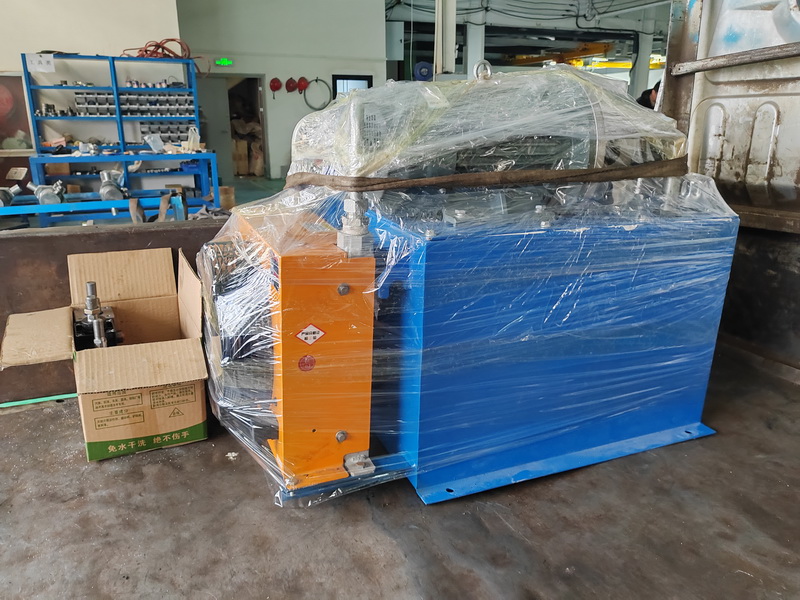 ���ݿ͑����Ƶ�Һ��վ